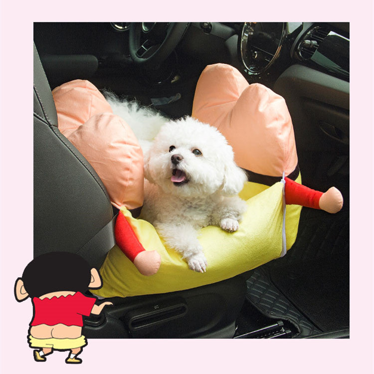 Kashima x Crayon Shin-chan Bare Butt Shaped Pet Car Seat